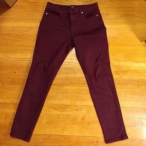 Gap Burgundy True Skinny jeans size 10/30 SHORT